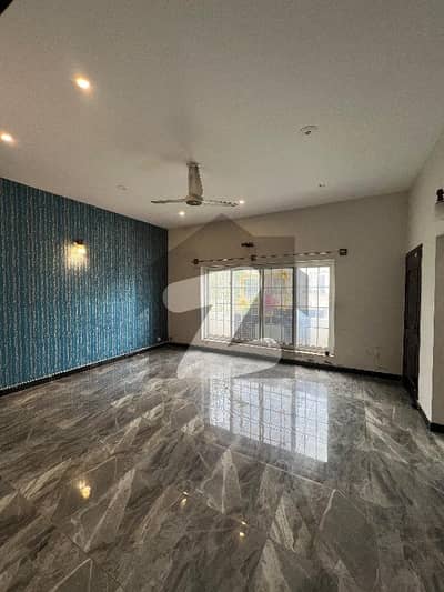 بحریہ انکلیو - سیکٹر اے بحریہ انکلیو,بحریہ ٹاؤن,اسلام آباد میں 5 کمروں کا 10 مرلہ مکان 1.75 لاکھ میں کرایہ پر دستیاب ہے۔ بحریہ انکلیو - سیکٹر اے بحریہ انکلیو,بحریہ ٹاؤن,اسلام آباد میں 5 کمروں کا 10 مرلہ مکان 1.75 لاکھ میں کرایہ پر دستیاب ہے۔