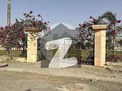 600 Sq Yard Outstanding Location