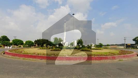 ایل ڈی اے ایوینیو ۔ بلاک ایچ ایل ڈی اے ایوینیو,لاہور میں 1 کنال رہائشی پلاٹ 4.85 کروڑ میں برائے فروخت۔