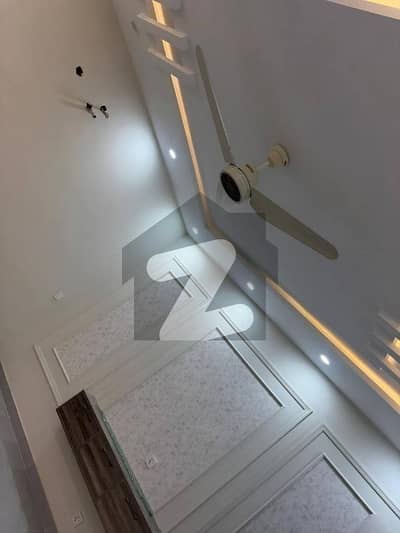 10 Marla house for sale paragon City