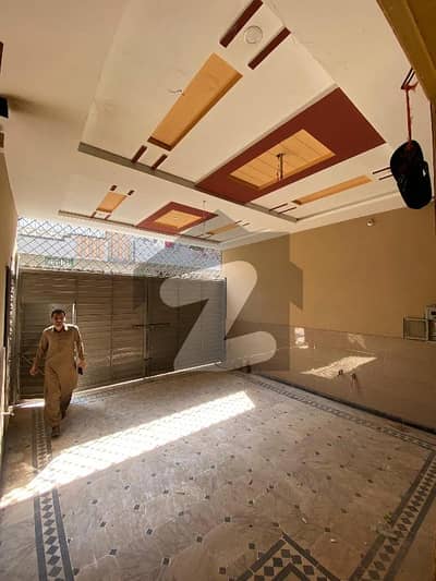 ریگی ماڈل ٹاؤن پشاور میں 8 کمروں کا 5 مرلہ مکان 2.49 کروڑ میں برائے فروخت۔