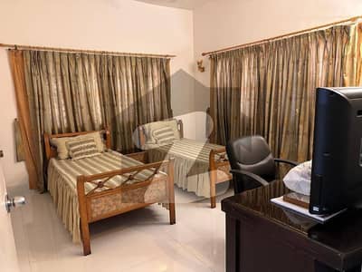 Bunglow For sale Gulshan e Iqbal block 5 400Yard west open renovated prime location all amenities nearby