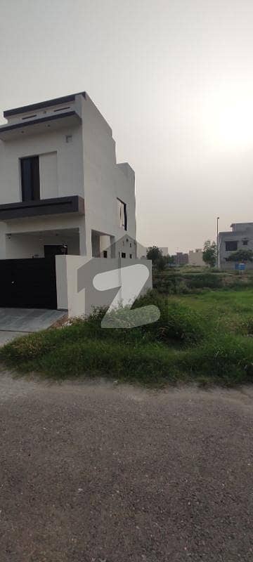 ڈی ایچ اے فیز 11 ۔ ہلوکی گارڈنز ڈی ایچ اے ڈیفینس,لاہور میں 8 مرلہ رہائشی پلاٹ 1.25 کروڑ میں برائے فروخت۔