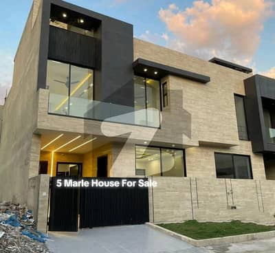فیصل مارگلہ سٹی بی ۔ 17,اسلام آباد میں 3 کمروں کا 5 مرلہ مکان 3.1 کروڑ میں برائے فروخت۔