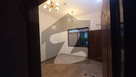 SINGLE STOREY House Leasd SECTOR R Near Park Market School