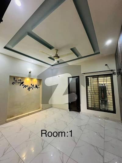 05 MARLA BRAND NEW TYPE TILE FLOOR HOUSE FOR RENT IN JOHAR TOWN LAHORE