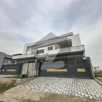 Prime Location Plot For Sale In Sector G-14/2 Islamabad