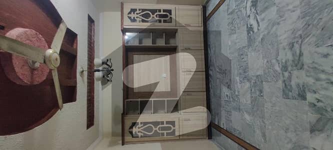 ائیرپورٹ ہاؤسنگ سوسائٹی - سیکٹر 4 ائیرپورٹ ہاؤسنگ سوسائٹی,راولپنڈی میں 2 کمروں کا 5 مرلہ بالائی پورشن 32.0 ہزار میں کرایہ پر دستیاب ہے۔