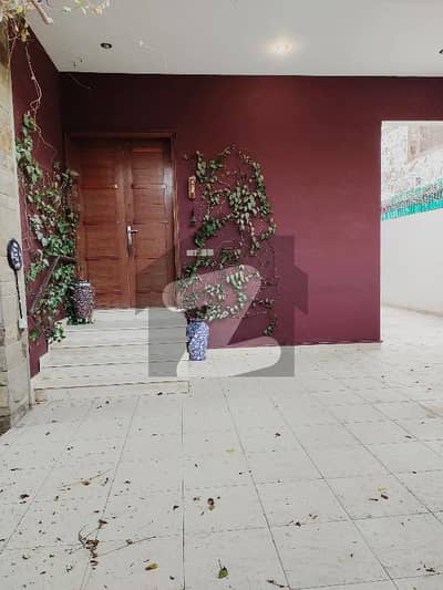 ڈی ایچ اے فیز 5 ڈی ایچ اے ڈیفینس,کراچی میں 6 کمروں کا 2 کنال مکان 28.0 کروڑ میں برائے فروخت۔