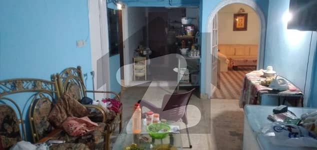 Ideal 132 Square Yards Flat Available In Gulistan-e-Jauhar - Block 12, Karachi