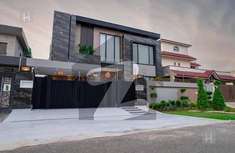 1 Kanal Slightly Used Modern Design House For Rent In DHA Phase 3 Lahore.