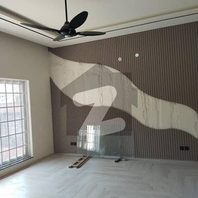 14 Marla House For sale In I-8/3 Islamabad