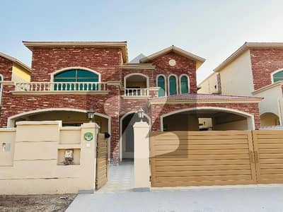 10.6 Marla Beautiful Corner Villa For Sale In DHA Multan Askari 3