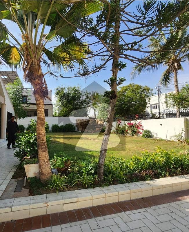 ڈی ایچ اے فیز 5 ڈی ایچ اے ڈیفینس,کراچی میں 5 کمروں کا 2 کنال مکان 24.0 کروڑ میں برائے فروخت۔ ڈی ایچ اے فیز 5 ڈی ایچ اے ڈیفینس,کراچی میں 5 کمروں کا 2 کنال مکان 24.0 کروڑ میں برائے فروخت۔