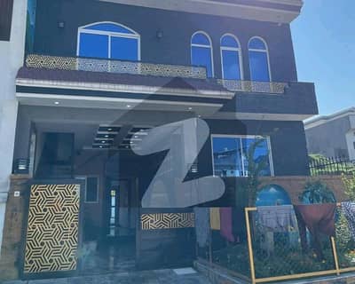 House For sale In Beautiful MPCHS - Block F