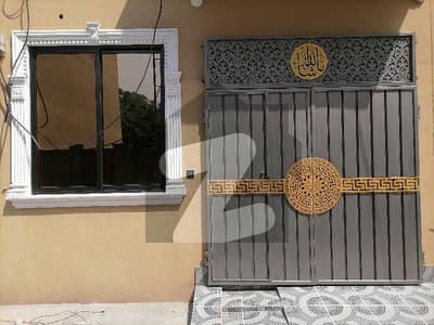 لالہ زار گارڈن لاہور میں 3 کمروں کا 3 مرلہ مکان 1.6 کروڑ میں برائے فروخت۔