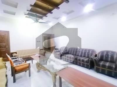 این ایف سی 1 لاہور میں 3 کمروں کا 2 کنال مکان 6.5 لاکھ میں کرایہ پر دستیاب ہے۔