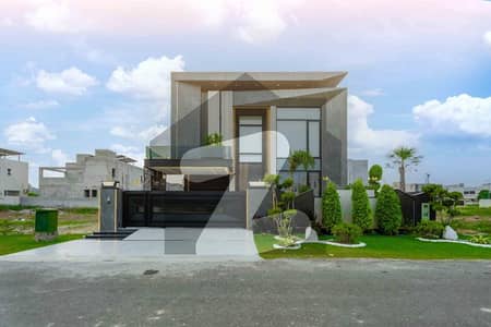 ڈی ایچ اے فیز 6 ڈیفنس (ڈی ایچ اے),لاہور میں 6 کمروں کا 1 کنال مکان 24.75 کروڑ میں برائے فروخت۔