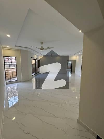 عسکری 5 ۔ سیکٹر جے عسکری 5,ملیر کنٹونمنٹ,کینٹ,کراچی میں 4 کمروں کا 14 مرلہ فلیٹ 5.0 کروڑ میں برائے فروخت۔