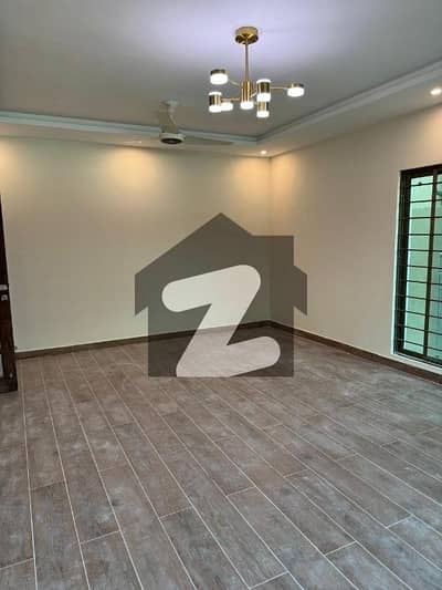 عسکری 6 ملیر کنٹونمنٹ,کینٹ,کراچی میں 5 کمروں کا 12 مرلہ مکان 6.25 کروڑ میں برائے فروخت۔