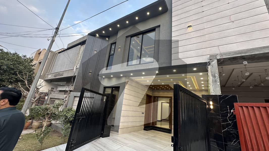 5 Marla Brand New House For Sale 5 Marla Brand New House For Sale