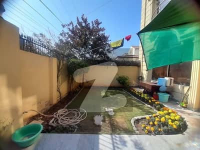 3 Bed Open Basement Available Portion For Rent On 1 Kanal