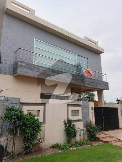 6 Marla Slightly Used well maintained owner built House available for rent