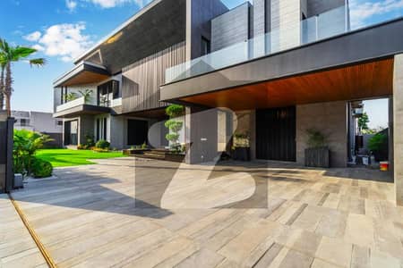 Premium 2 Kanal Fully Furnished House with Home Cinema Prime Location