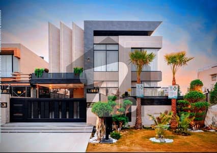 ڈی ایچ اے فیز 7 ڈیفنس (ڈی ایچ اے),لاہور میں 5 کمروں کا 1 کنال مکان 7.49 کروڑ میں برائے فروخت۔