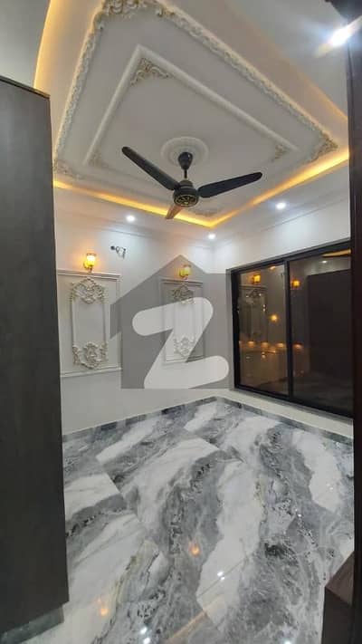 Ground Floor Separate Entrance For Office Bachelor