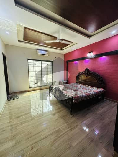 بحریہ ٹاؤن جاسمین بلاک بحریہ ٹاؤن سیکٹر سی,بحریہ ٹاؤن,لاہور میں 5 کمروں کا 10 مرلہ مکان 3.8 کروڑ میں برائے فروخت۔