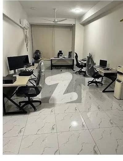 گلبرگ 3 گلبرگ,لاہور میں 2 مرلہ Studio دفتر 65.0 ہزار میں کرایہ پر دستیاب ہے۔