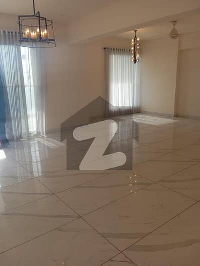 Chappal Skymark, 3 Bed DD, Prime Location Apartment For Sale