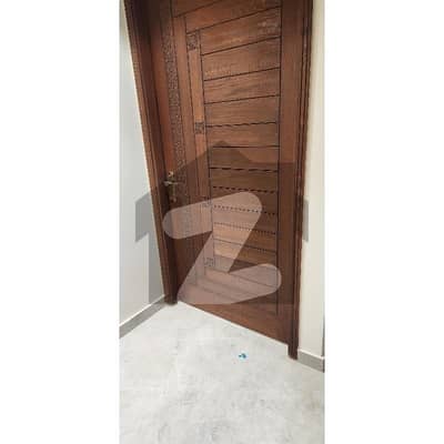 کراچی ایڈمنسٹریشن ایمپلائیز سوسائٹی جمشید ٹاؤن,کراچی میں 3 کمروں کا 7 مرلہ بالائی پورشن 3.25 کروڑ میں برائے فروخت۔