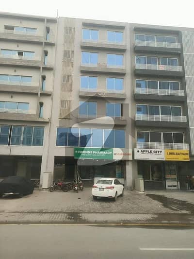 بحریہ ٹاؤن سیکٹرڈی بحریہ ٹاؤن,لاہور میں 11 کمروں کا 5 مرلہ عمارت 9.0 کروڑ میں برائے فروخت۔