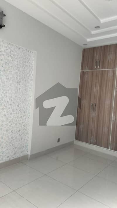 پیراگون سٹی لاہور میں 8 مرلہ Studio علاوہ 65.0 ہزار میں کرایہ پر دستیاب ہے۔