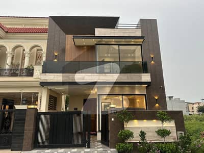 5 Marla Out Class Stylish Luxury Bungalow For rent In DHA Phase 9 Town Lahore defence