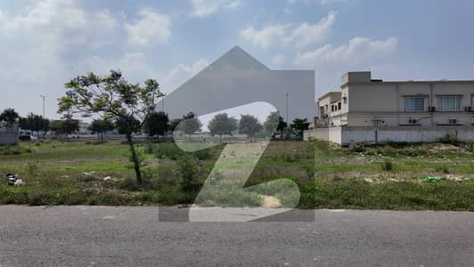 PLOT # T-219 RESIDENTIAL PLOT LOCATED IN THE BEST BLOCK OF DHA LAHORE.