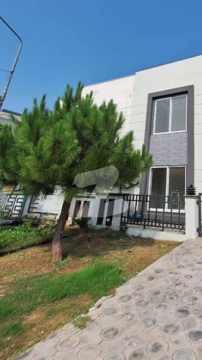 پارک ویو۔ بلاک بی پارک ویو سٹی,اسلام آباد میں 4 کمروں کا 5 مرلہ مکان 2.48 کروڑ میں برائے فروخت۔