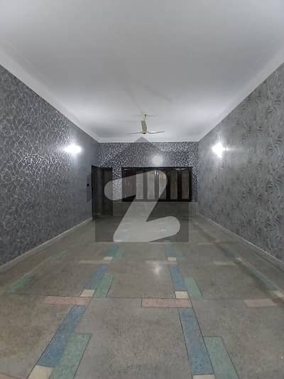 شادمان لاہور میں 6 کمروں کا 1 کنال مکان 10.0 کروڑ میں برائے فروخت۔