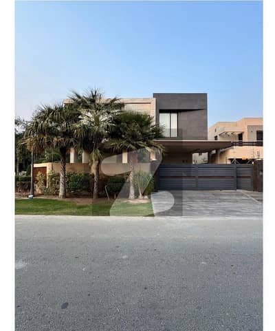 ڈی ایچ اے فیز 5 ڈیفنس (ڈی ایچ اے),لاہور میں 5 کمروں کا 1 کنال مکان 18.9 کروڑ میں برائے فروخت۔