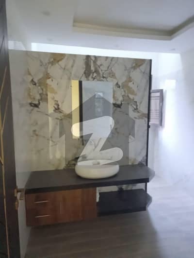 ٹیپو سلطان روڈ کراچی میں 2 کمروں کا 6 مرلہ زیریں پورشن 1.5 لاکھ میں کرایہ پر دستیاب ہے۔