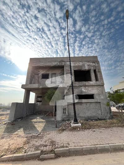 8 Marla Corner Gray Structure House For Sale In Sector F1, Bahria Enclave Islamabad