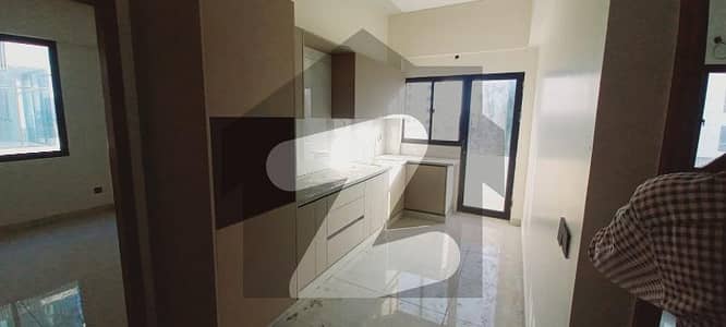 المرتضی کمرشل ایریا ڈی ایچ اے فیز 8,ڈی ایچ اے ڈیفینس,کراچی میں 3 کمروں کا 7 مرلہ فلیٹ 4.25 کروڑ میں برائے فروخت۔