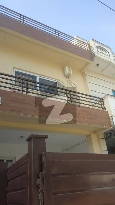 Ground Portion For Rent G13 Like Brand New