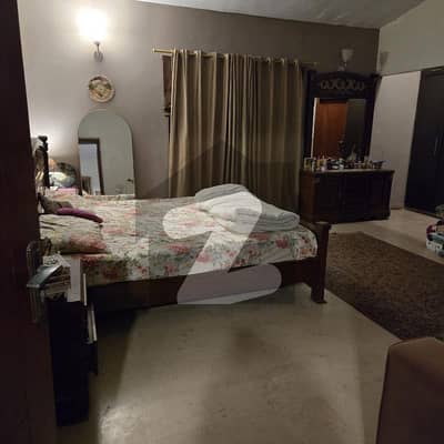 300 Yards Bungalow In Dha Phase 4