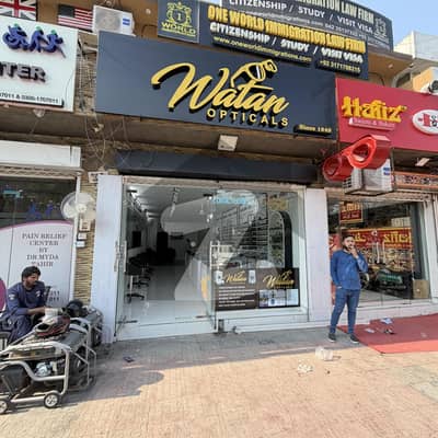 جوہر ٹاؤن فیز 2 جوہر ٹاؤن,لاہور میں 7 مرلہ Studio دکان 2.75 لاکھ میں کرایہ پر دستیاب ہے۔