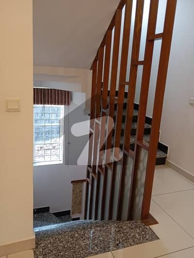 10 Marla Beautiful Portion Available For Rent For Descent Family.