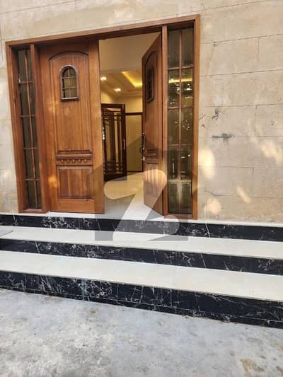 Looking For A Prime Location Flat In Sea View Apartments