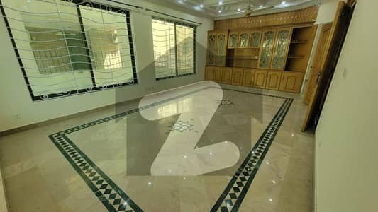 جی ۔ 11 اسلام آباد میں 2 کمروں کا 10 مرلہ زیریں پورشن 1.5 لاکھ میں کرایہ پر دستیاب ہے۔